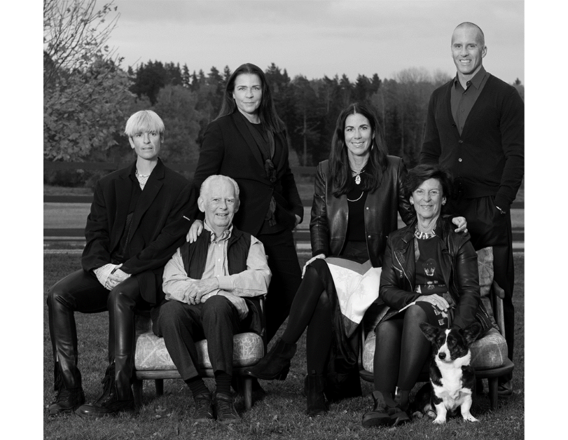 Axinter Familiy